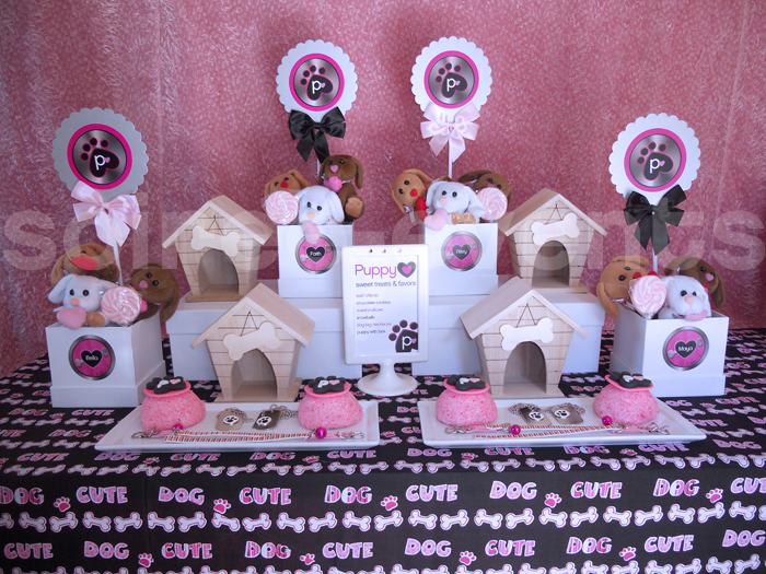 Puppy Love Favor Table