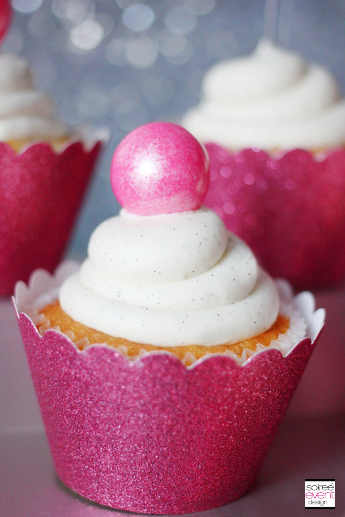 pink-glitter-cupcake-wrappers