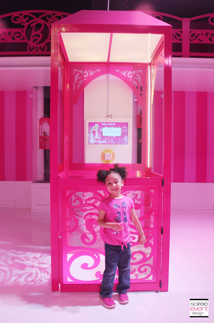 Barbie-dreamhouse-elevator