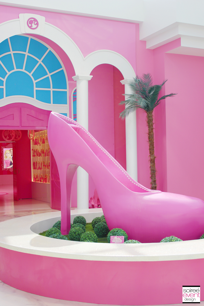 Barbie-dreamhouse-entrance-2