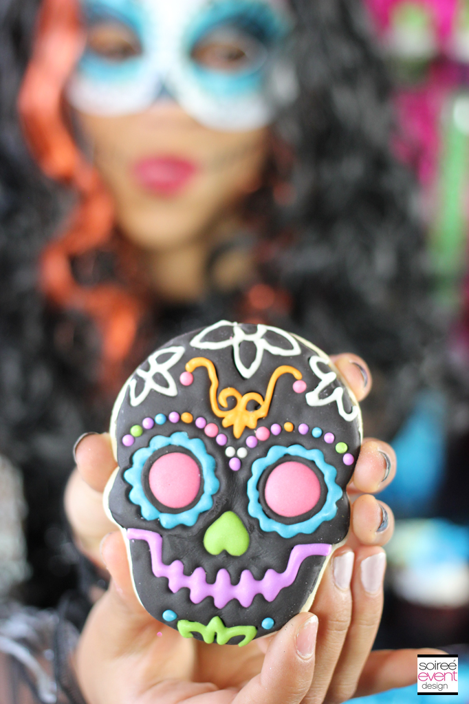 day of the dead sugar skull cookies