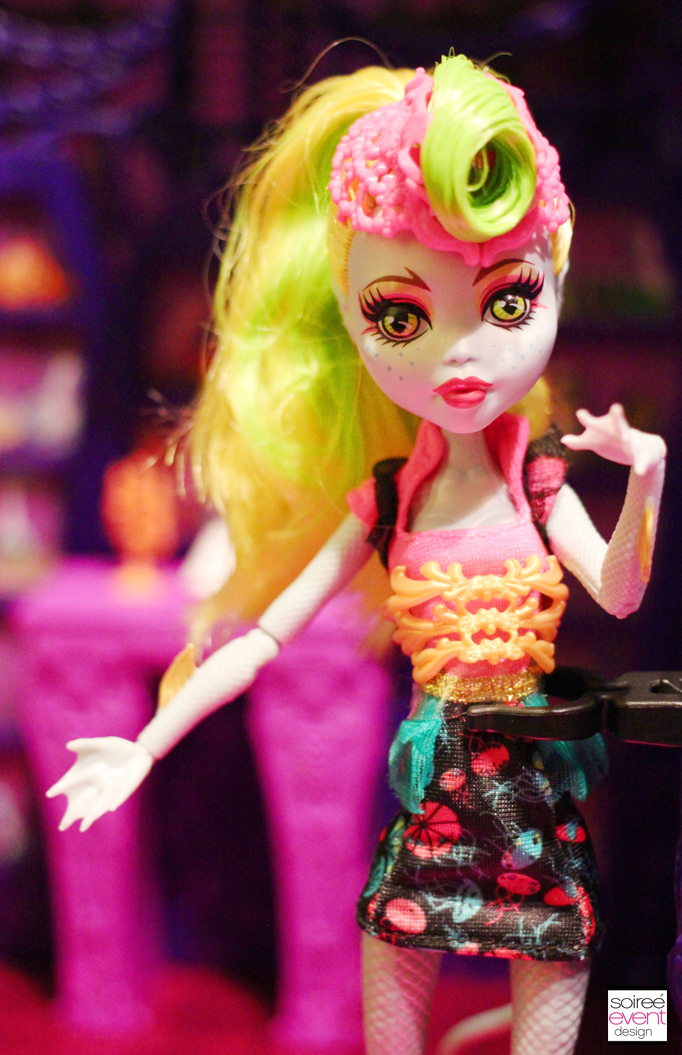 monster high freaky fusion lagoona fire