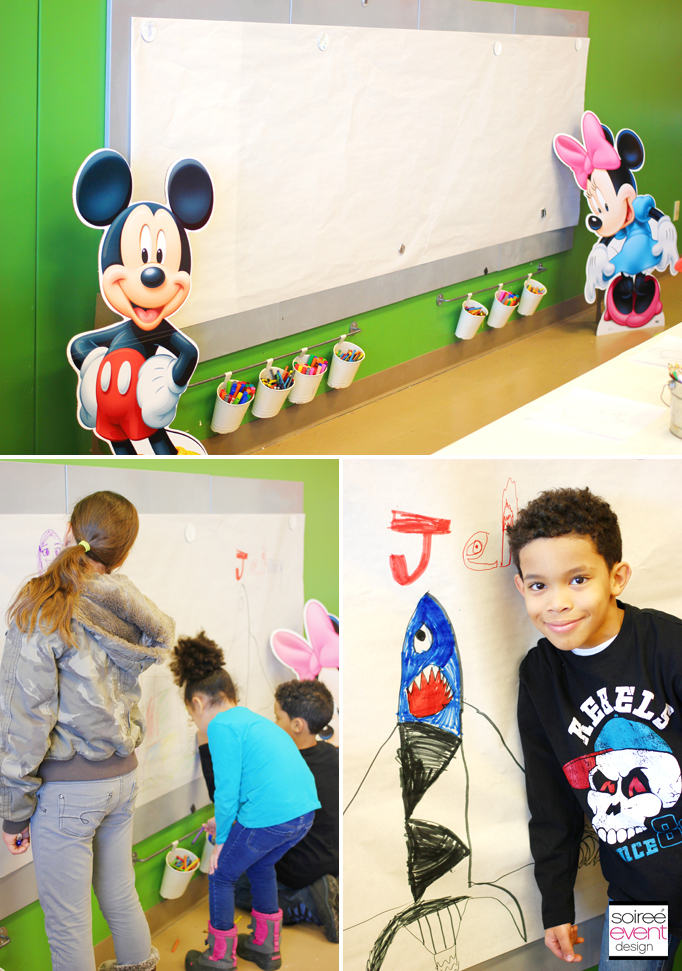 Mickey Minnie Coloring Wall