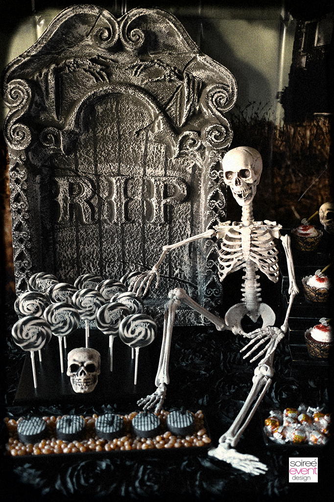 Haunted Farmhouse party tombstone decorations