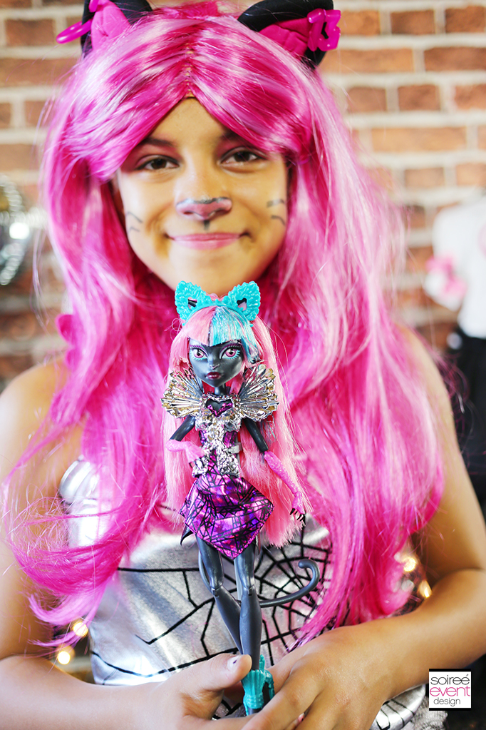 Monster High Catty Noir doll