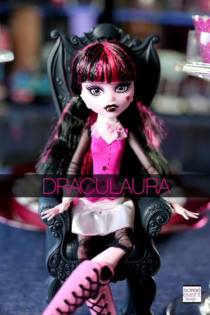 Monster High Dolls - Draculaura