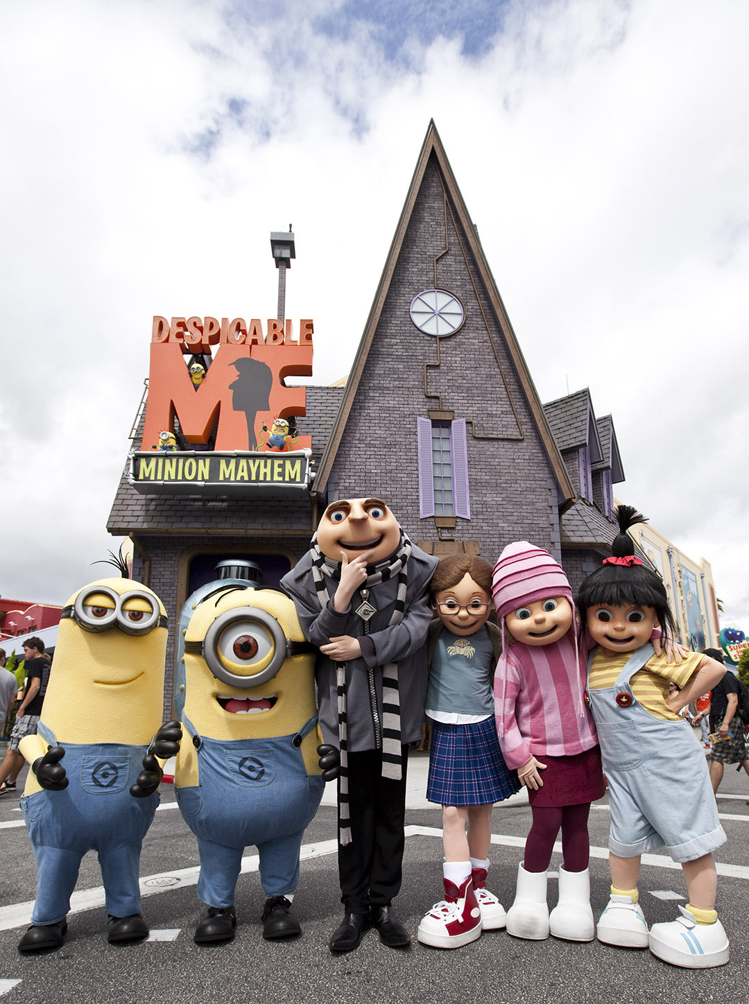 One of the most hilarious and heartwarming theme park experiences ever created – Despicable Me Minion Mayhem – is now open at Universal Orlando Resort, bringing minions, mayhem and tons of laughter to Universal Studios. The brand-new ride combines the outrageous humor and memorable characters from the hit Universal Pictures and Illumination Entertainment’s blockbuster film, Despicable Me, with an all-new storyline, incredible new animation and the latest 3-D technology to create a wildly-hysterical and unforgettable experience.
