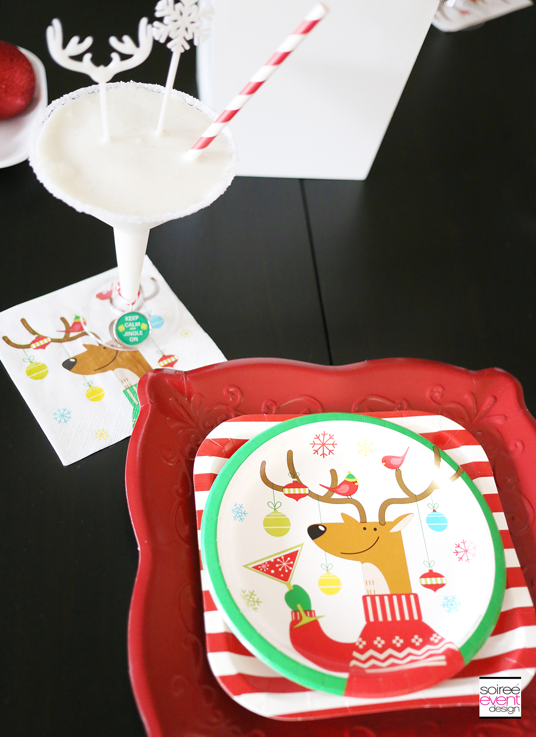 Christmas Gift Wrapping Party, Christmas party plates