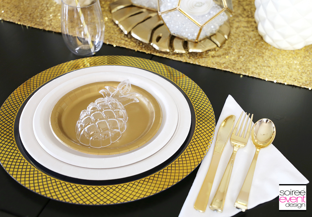 Modern Gold Pineapple Party Tablescape 3