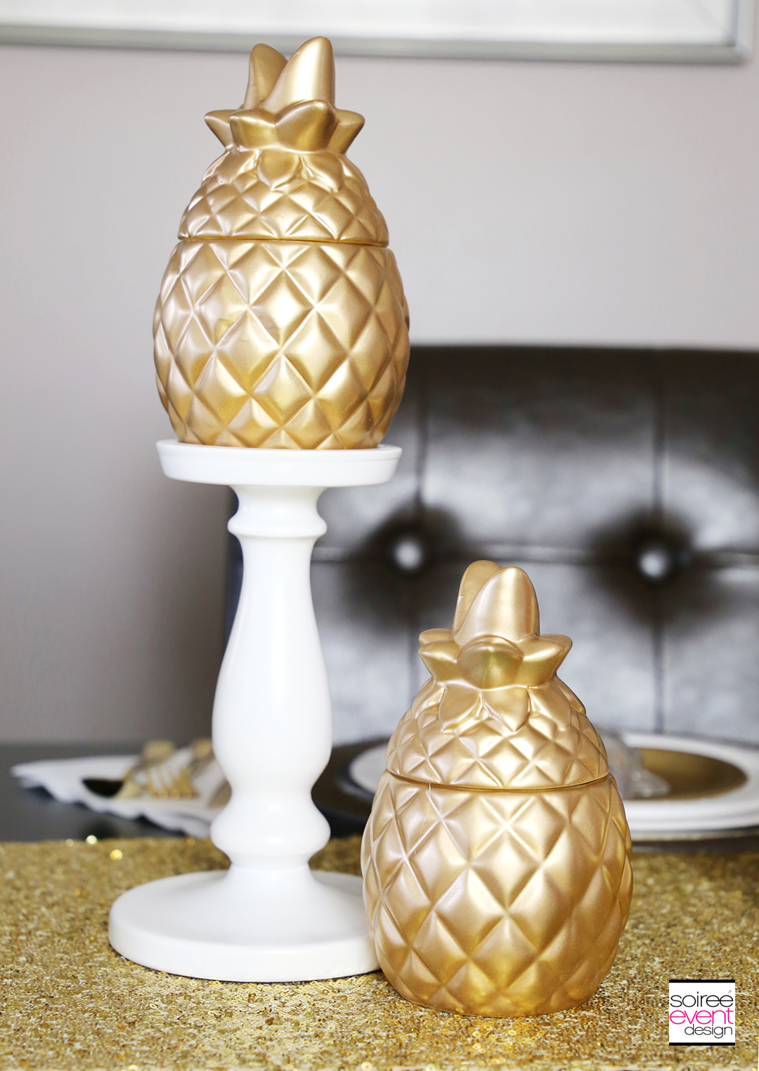 Modern Gold Pineapple Party Tablescape 4