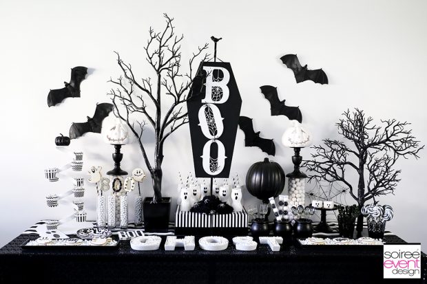 Black and White Halloween Party Table
